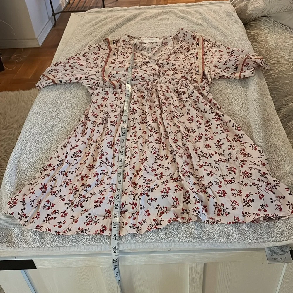 Ba&sh Sete short pretty and comfy floral bohemian style dress with elastic waist